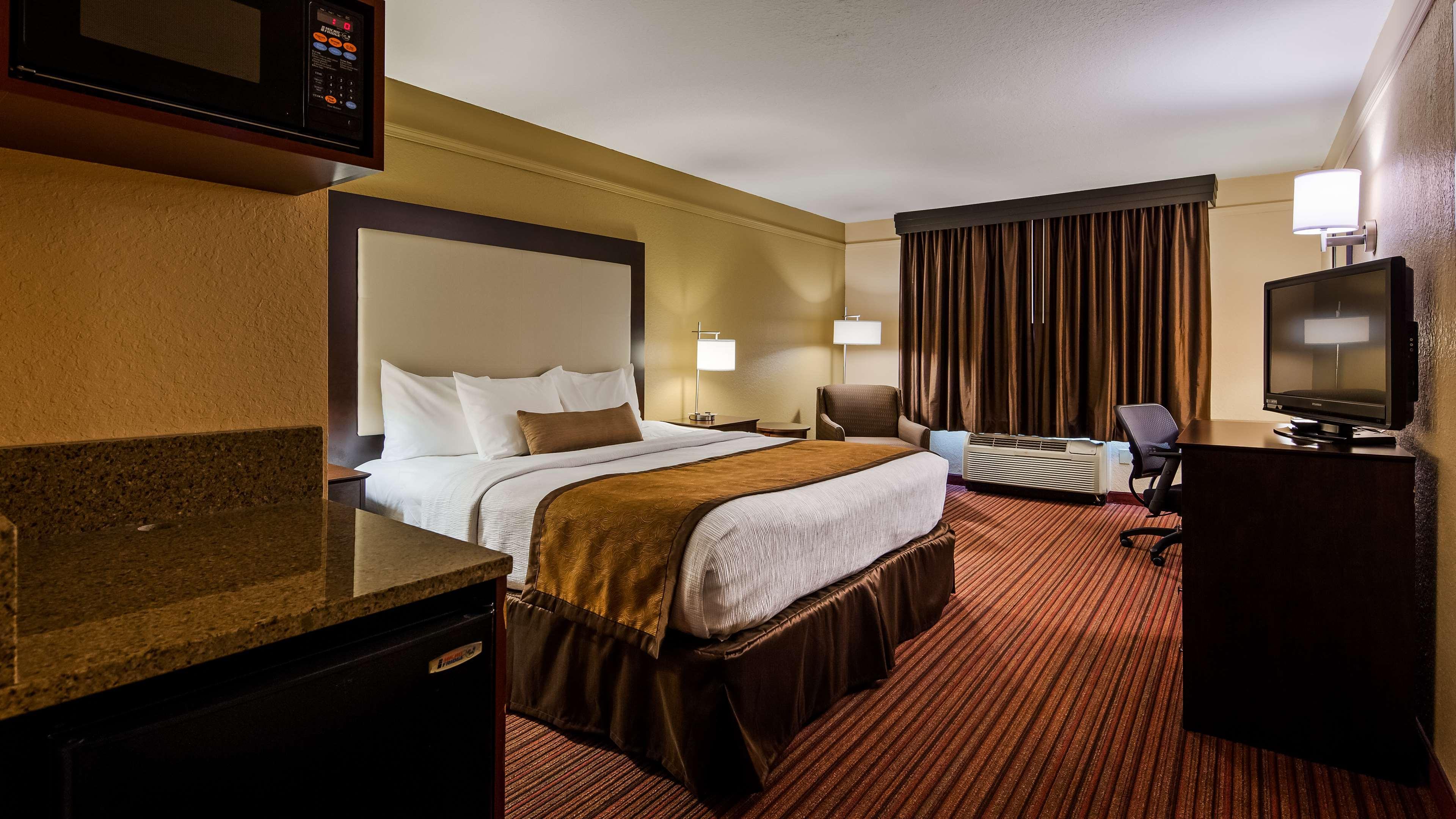 Best Western Plus Strawberry Inn&Suites Knoxville Exterior foto