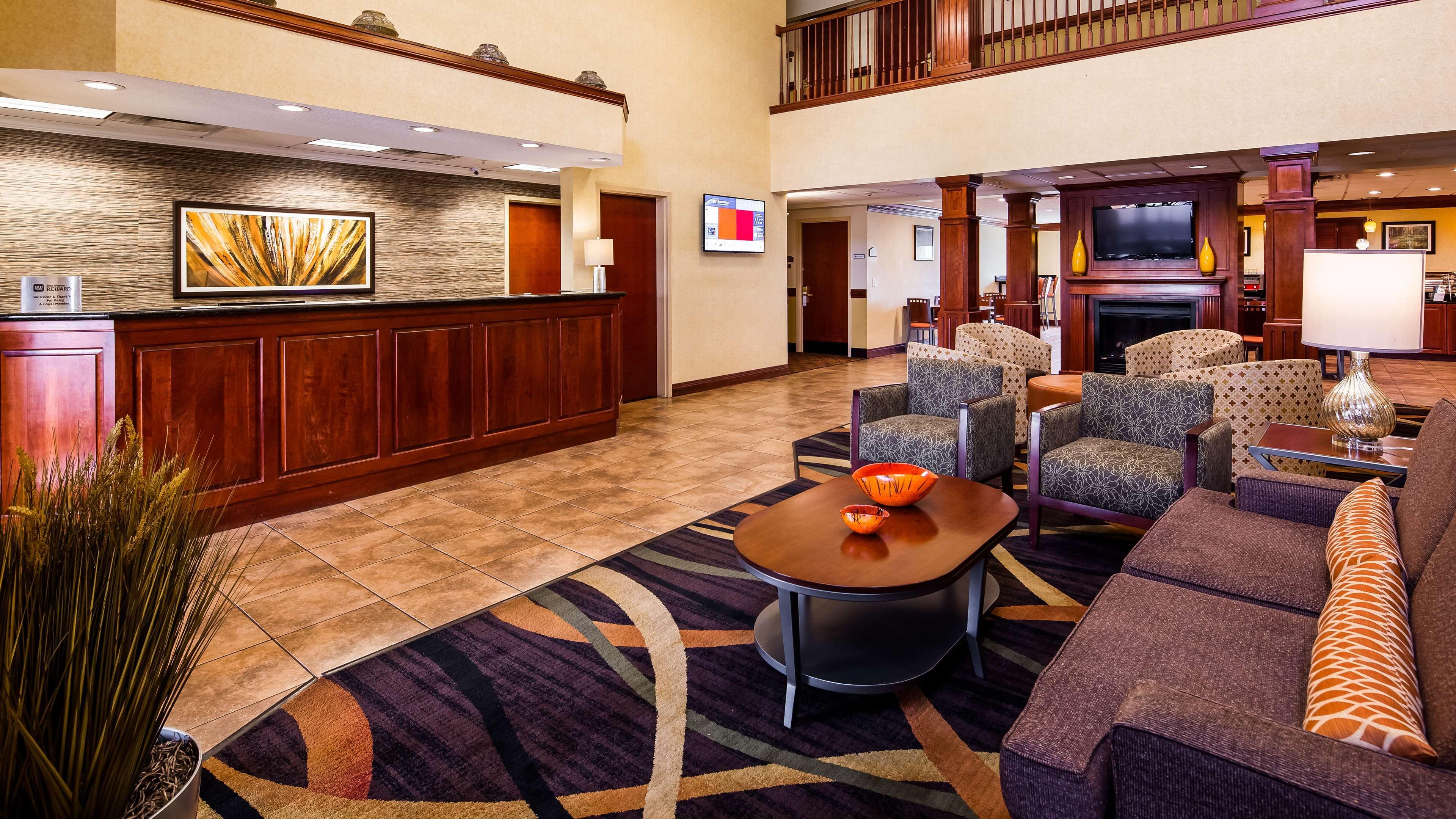 Best Western Plus Strawberry Inn&Suites Knoxville Exterior foto